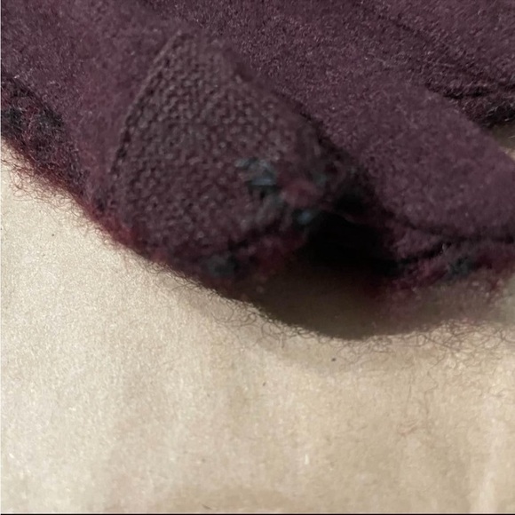 Ralph Lauren Gloves *NEW/NOT WORN WITH REPAIR* - Picture 10 of 10